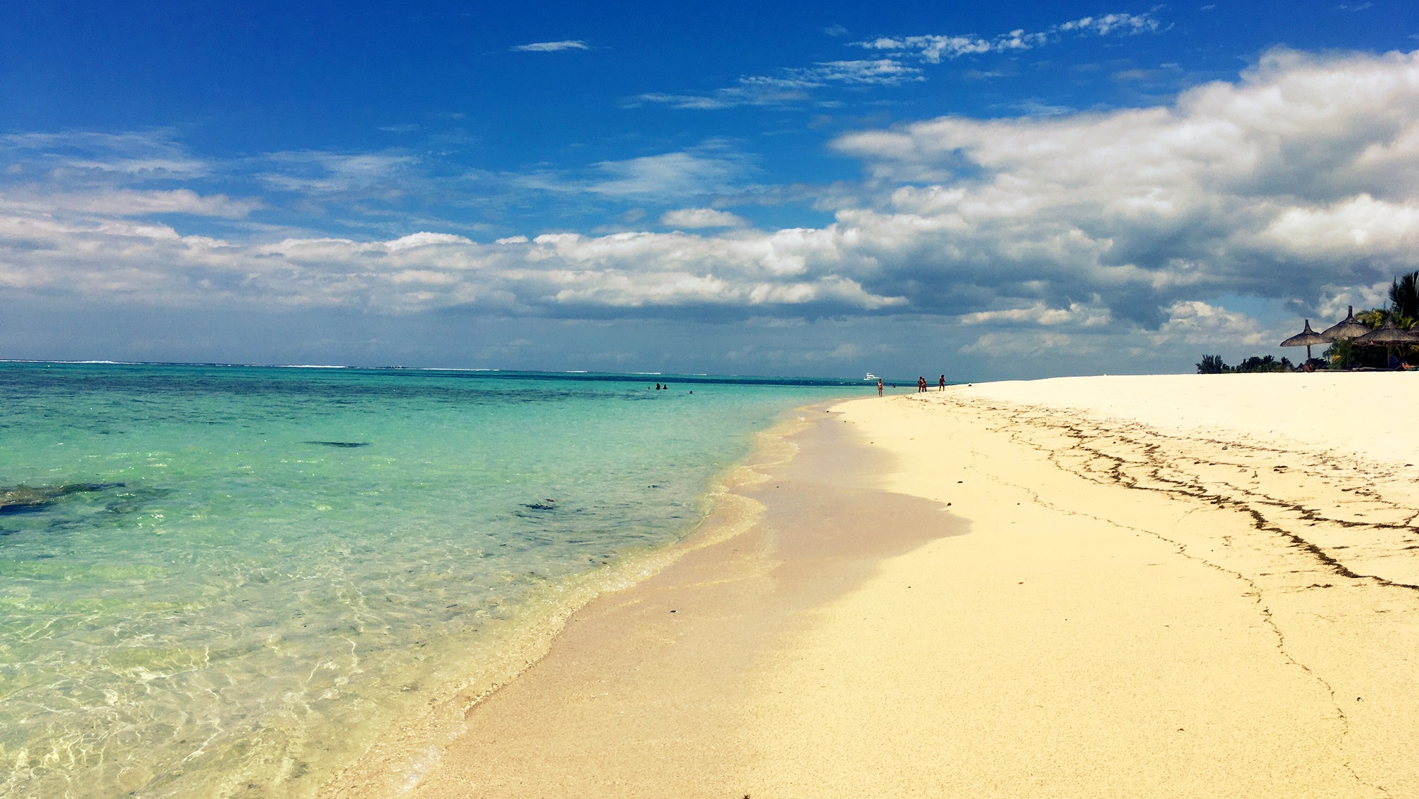 Mauricius - Le Morne Beach u hotelu Dinarobin Beachcomber / Foto: Petra Švehlová Stowasserová