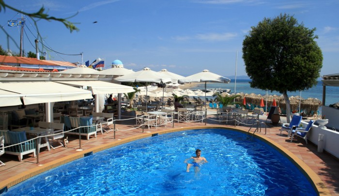 Řecko - ostrov Agistri Oasis Beach Hotel Skala/ foto: dovolenkářka