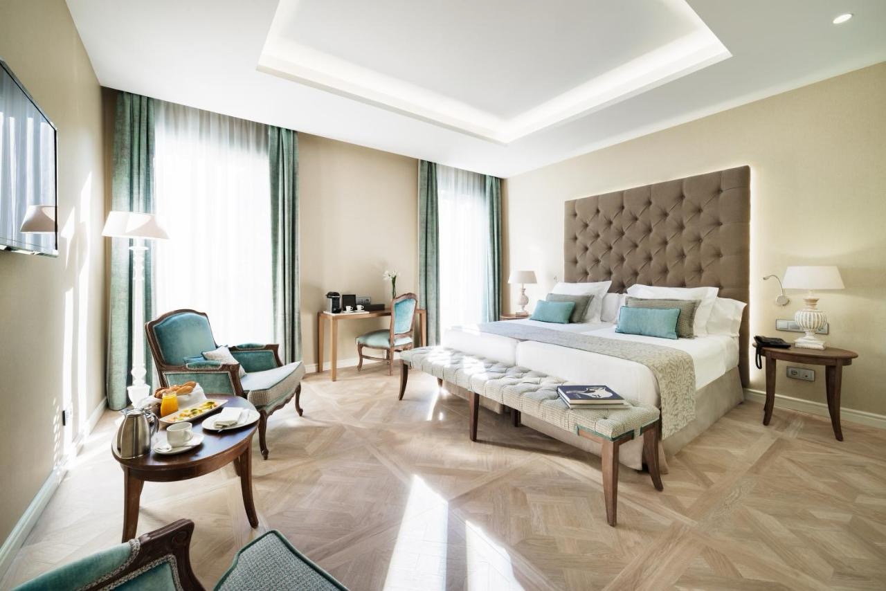 Hotel Lamaro - Catedral de Barcelona