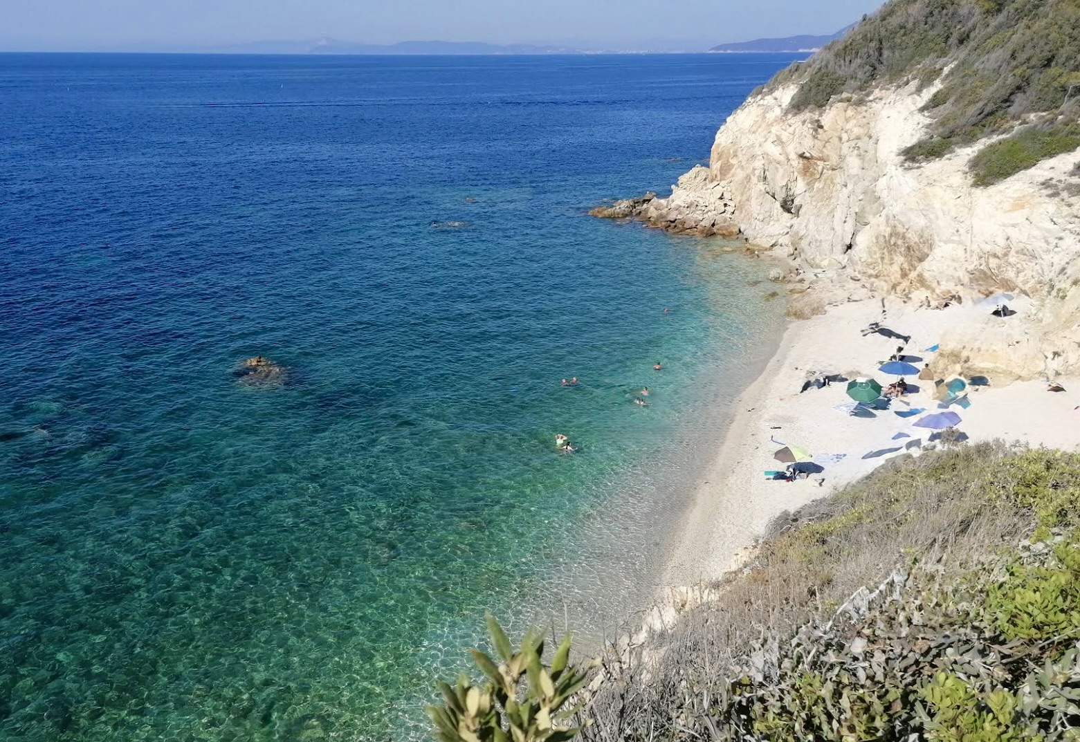 Elba výlety - Spiaggia di Sansone - Dovolenkářka Elba výlety - Spiaggia di Sansone