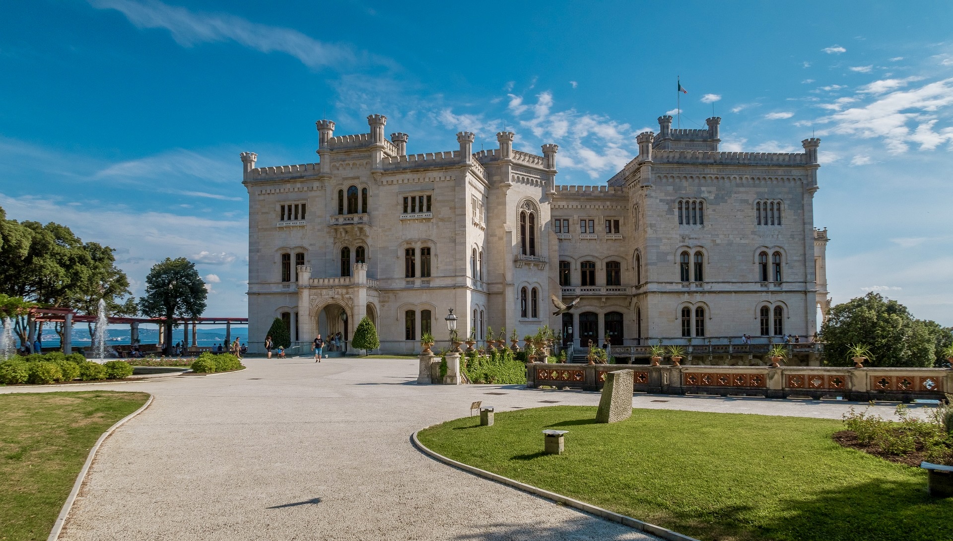 Zámek Miramare / Terst