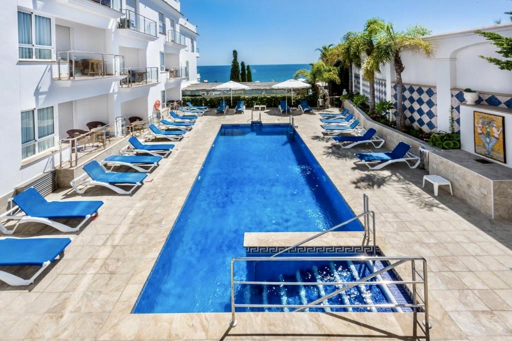 Nerja ubytování - Toboso Apar - Turis - Dovolenkářka Nerja ubytování - Toboso Apar - Turis