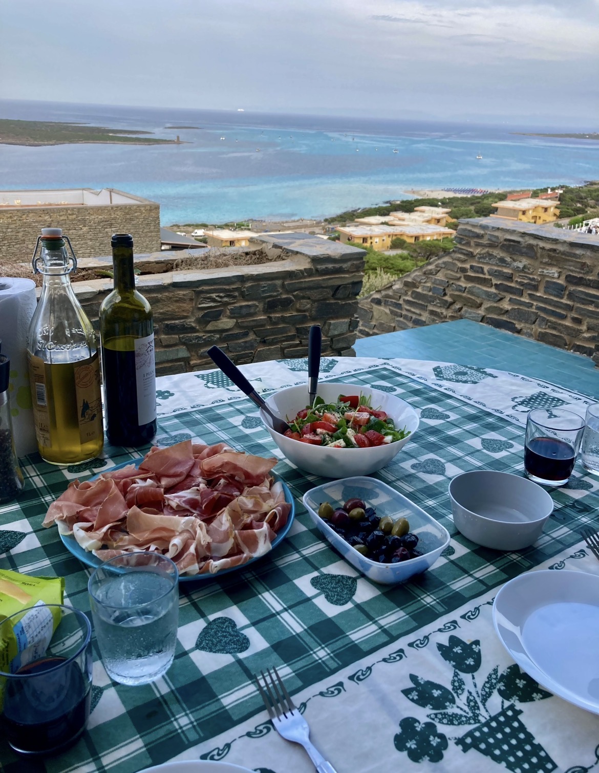 Accommodation with a view of La Pelosa