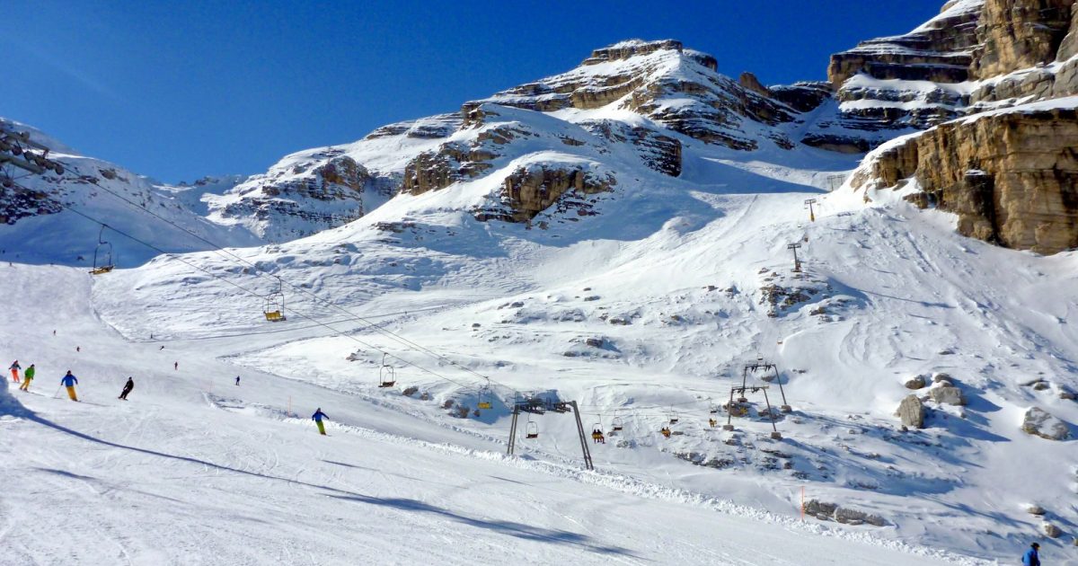 Lyžařské středisko Cortina d'Ampezzo - Dovolenkářka Lyžařské středisko Cortina d'Ampezzo